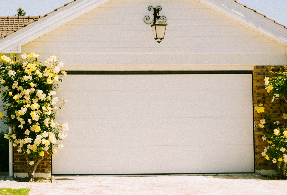 Broken Garage Door Spring Repair in Hillcrest, Bakersfield