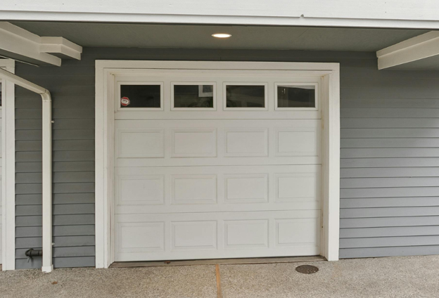 Precision Door of Bakersfield Logo